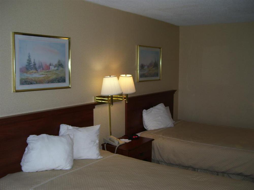 Quality Inn Commerce At I-85 Phòng bức ảnh