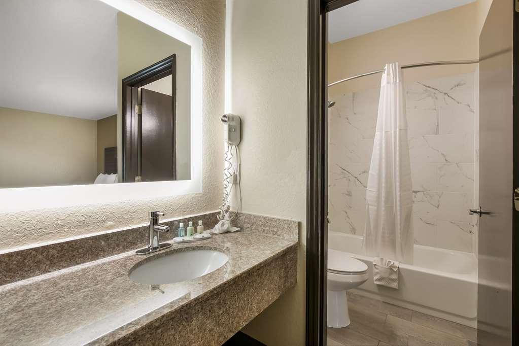 Quality Inn Commerce At I-85 Phòng bức ảnh