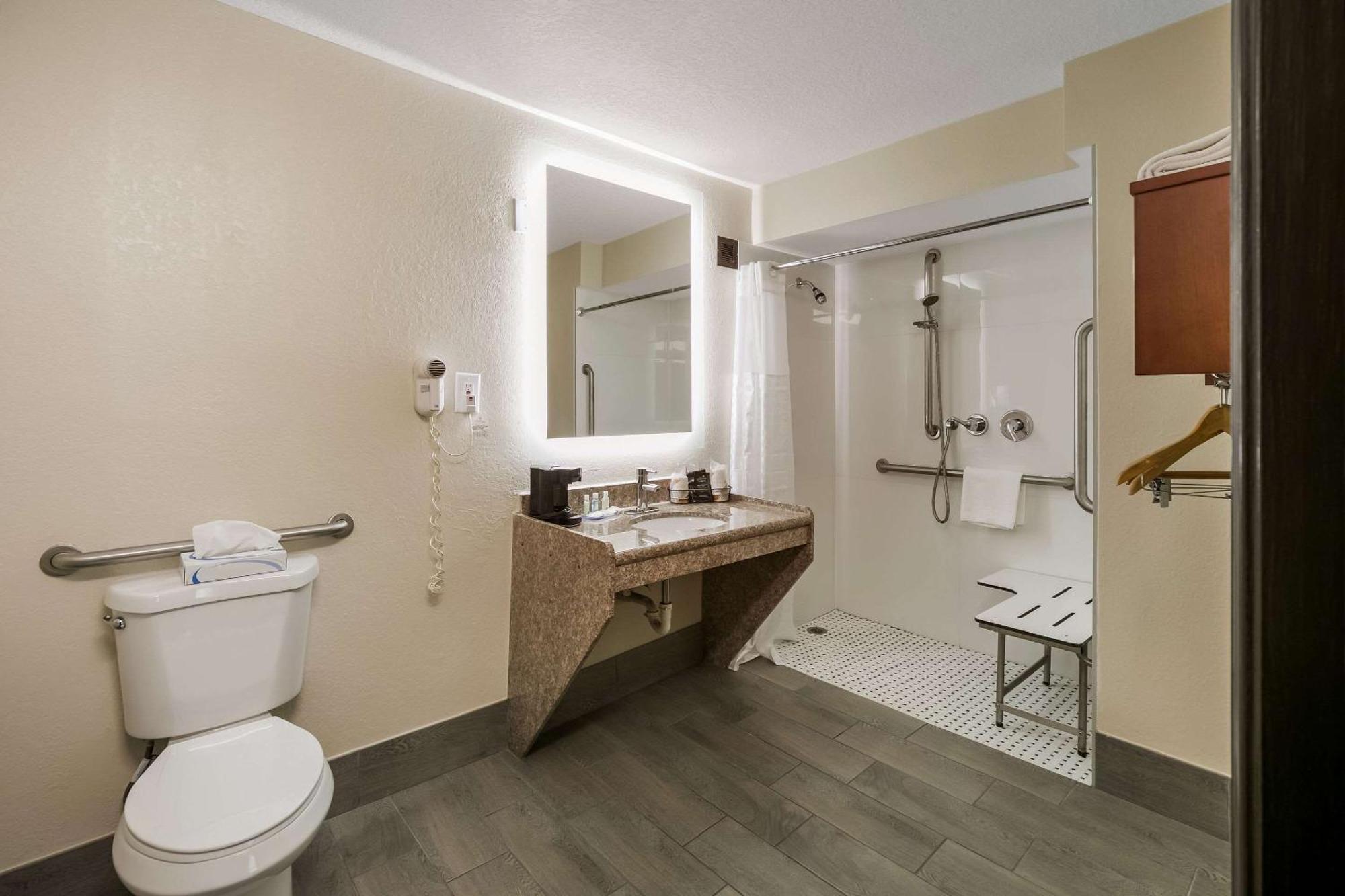Quality Inn Commerce At I-85 Ngoại thất bức ảnh